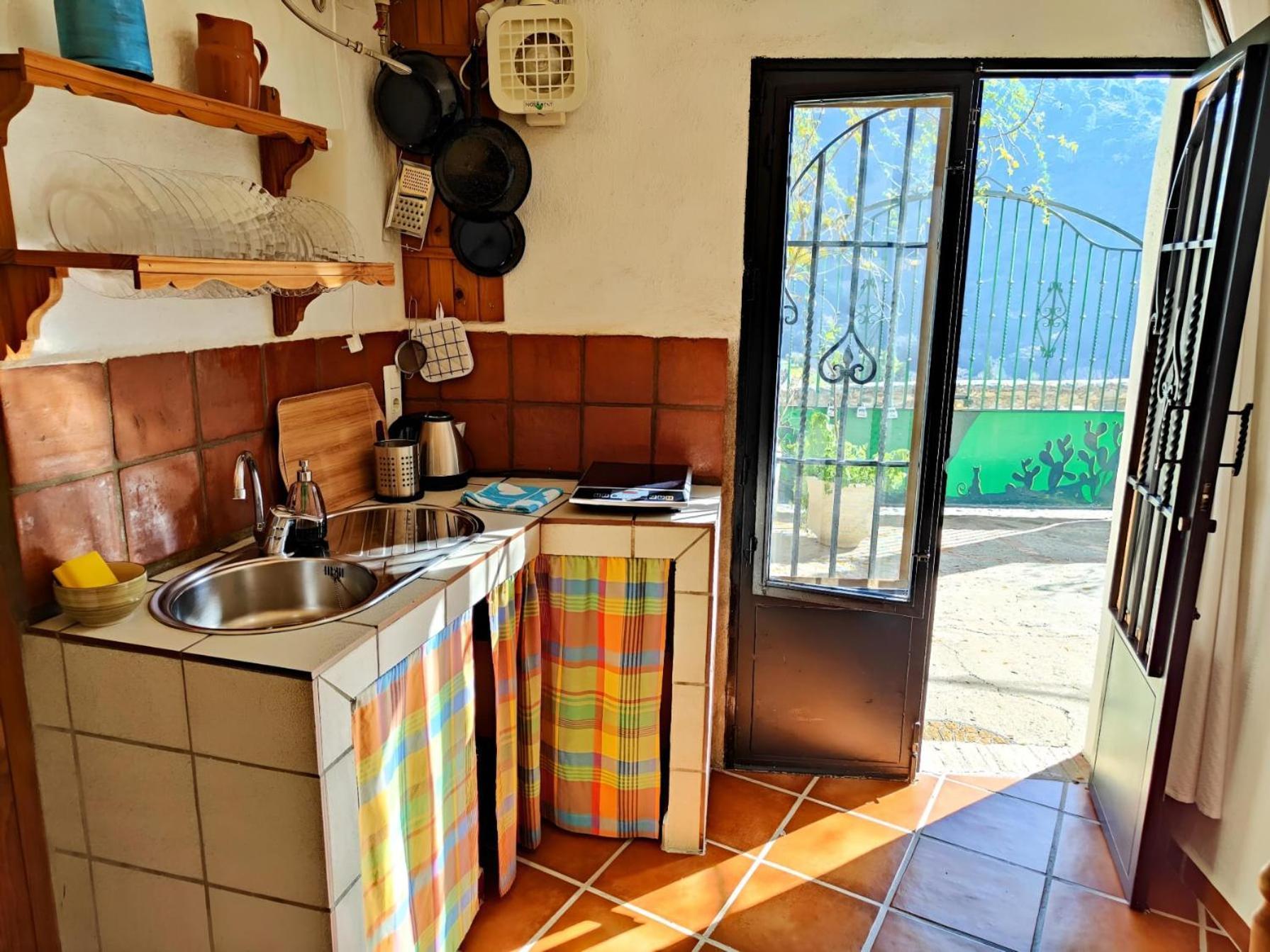 Cuevas El Abanico - Vtar Vivienda Turistica De Alojamiento Rural Гранада Екстериор снимка